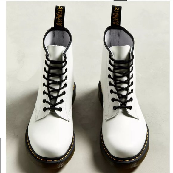 NWT Dr. Martens 1460 8-Eye Boot, Smooth White Leather - Picture 3 of 6